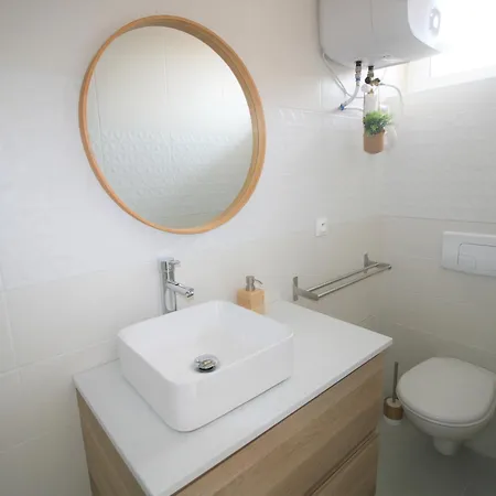 Maisonnette Renovee 2/3 Pers, Deco Soignee, 750m Plage, Jardin Commun, Emplacement Voiture - Fr-1-22-348 Prázdninový dům La Tranche-sur-Mer